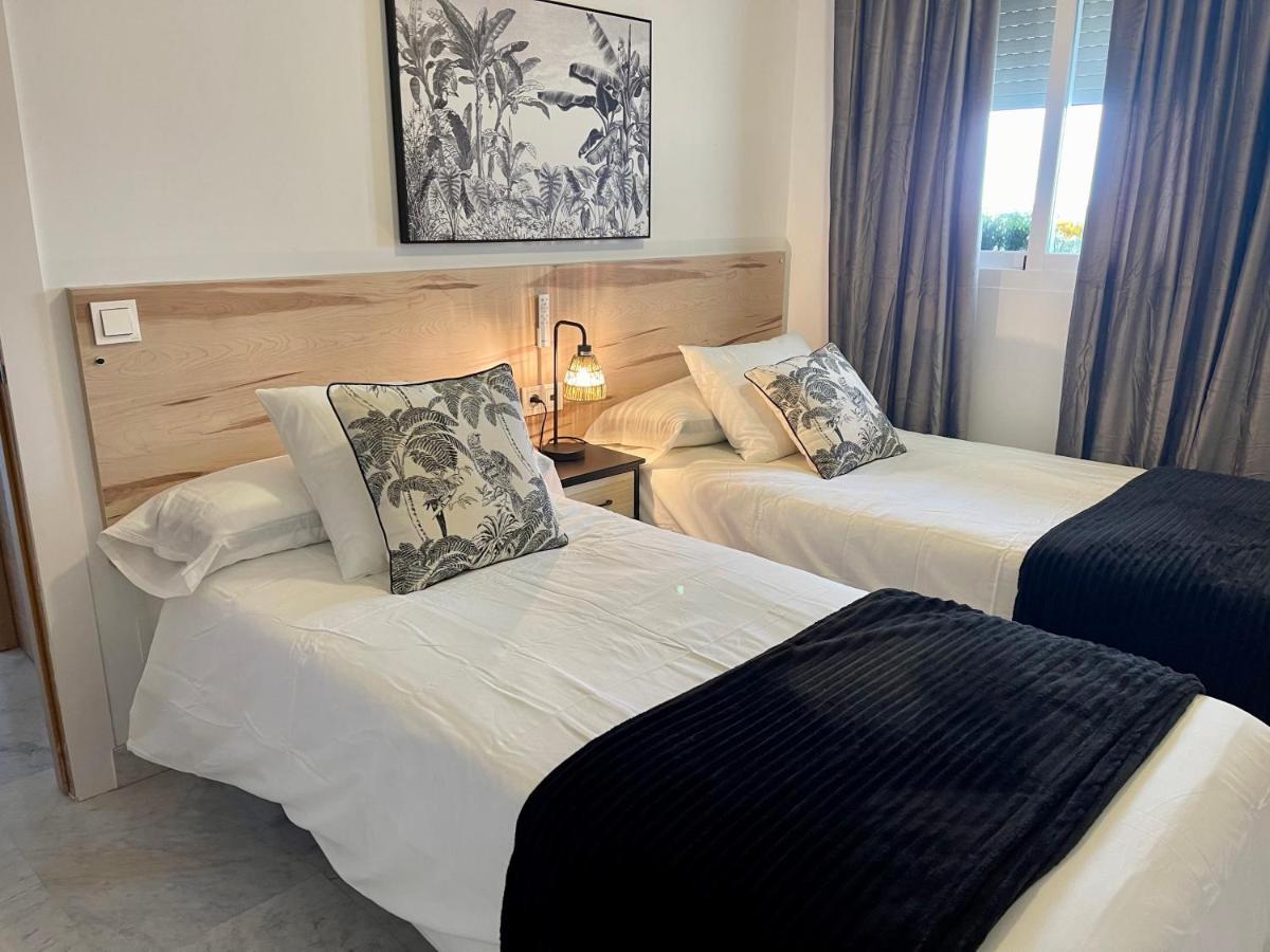 Puerto Banus Beach Espectacular Atico Marbella Luaran gambar